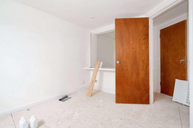 Second Floor Flat, 4 Melbourne Grove, East Dulwich, London SE22 8QZ 4