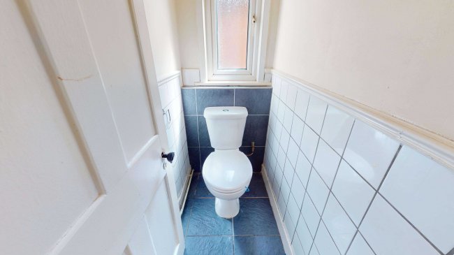 Top Floor Flat, 23 Waltheof Avenue, Tottenham, London, N17 7PL 2