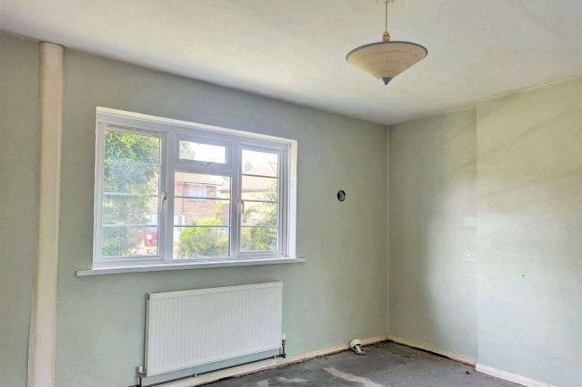 63 Foots Cray Lane, Sidcup, Kent DA14 4NP 2