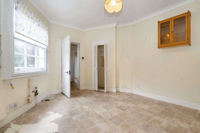 First Floor Flat, 30 Cardigan Street, Kennington, London, SE11 5PE 2