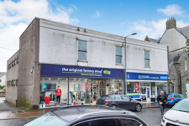 127-129 King Street, Castle Douglas, DG7 1LZ 10