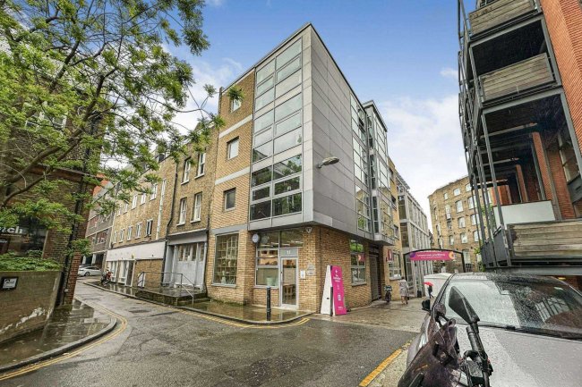 10 and 11 Eagle Court, Farringdon, London EC1M 5QD 7