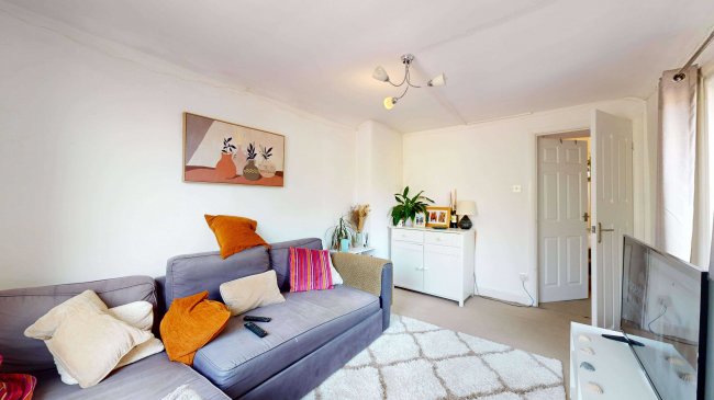 First Floor Flat, 2 Balvernie Grove, Southfields, London, SW18 5RU 6