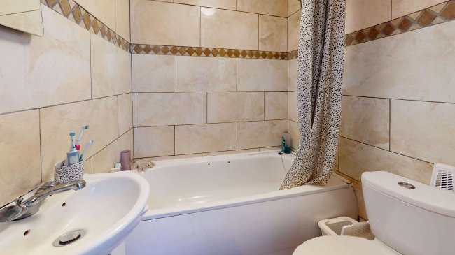 First Floor Flat, 2 Balvernie Grove, Southfields, London, SW18 5RU 6