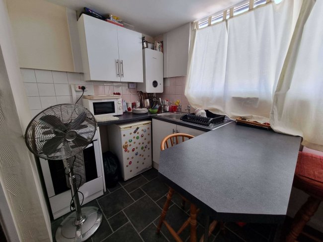 14-15 North Denes Road, Great Yarmouth, NR30 4LW 3