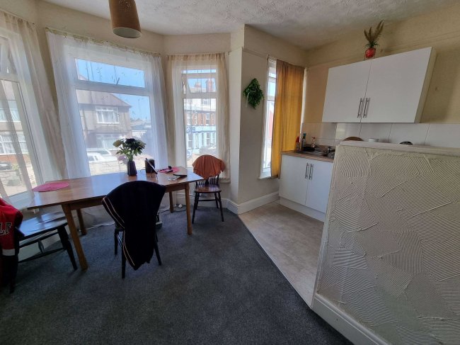 14-15 North Denes Road, Great Yarmouth, NR30 4LW 3