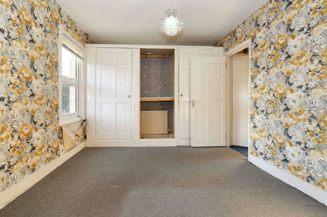 90 Barth Road, Plumstead, London, SE18 1SQ 6