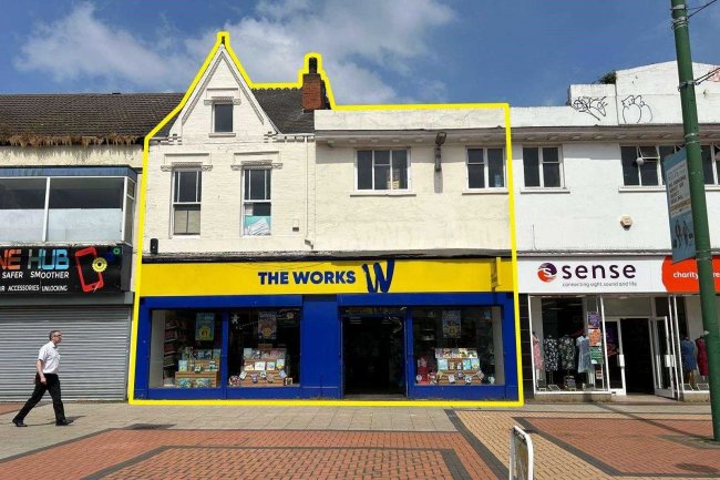 90 High Street, Scunthorpe, South Humberside, DN15 6HB 9