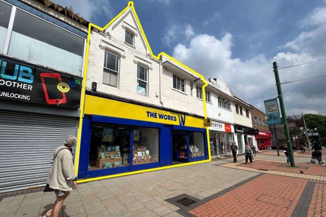 90 High Street, Scunthorpe, South Humberside, DN15 6HB 9