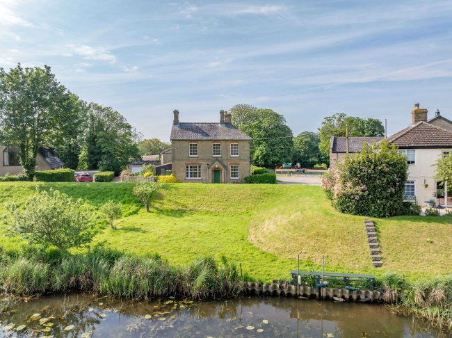 River View, 60 Main Street, Prickwillow, Ely, CB7 4UN 3