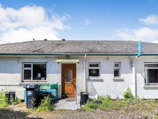 High Ridge, 49 Bodmin Road, St. Austell, PL25 5AF 10