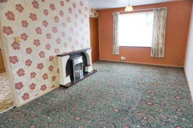 7 Sankey Crescent, Rugeley, WS15 1PA 5