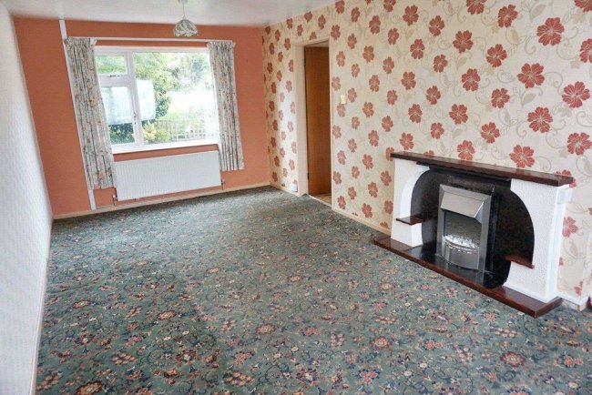 7 Sankey Crescent, Rugeley, WS15 1PA 5