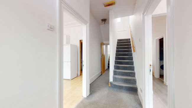 37 Northbrook Road, Ilford, Essex, IG1 3BP 8