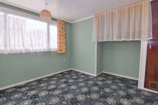 23 White Thorns Close, Sheffield, South Yorkshire, S8 8ES 5