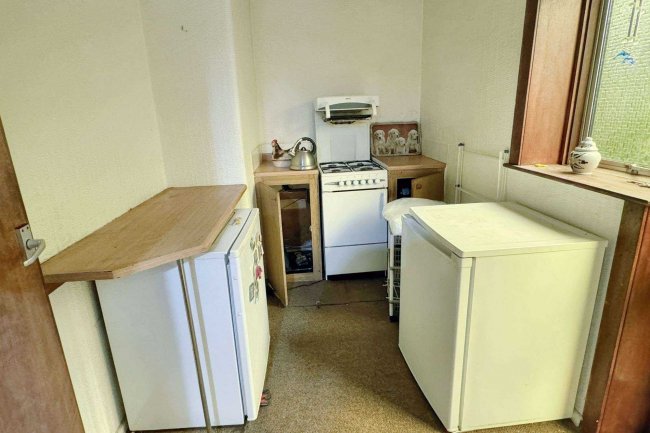 5 The Markhams, New Ollerton, Newark, Nottinghamshire, NG22 9QX 6