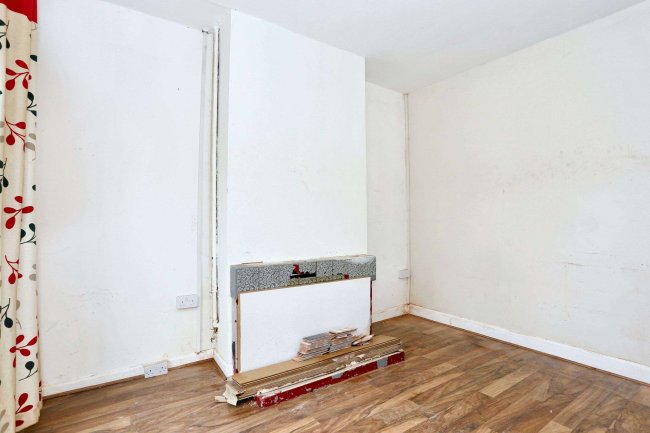 47 Leabrook Road, Wednesbury, WS10 7NW 1