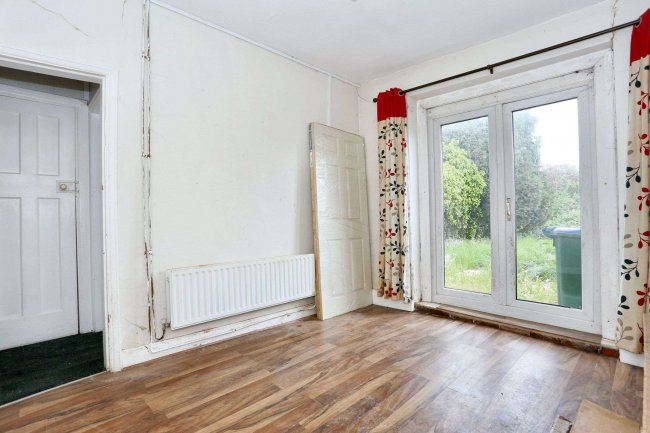 47 Leabrook Road, Wednesbury, WS10 7NW 1