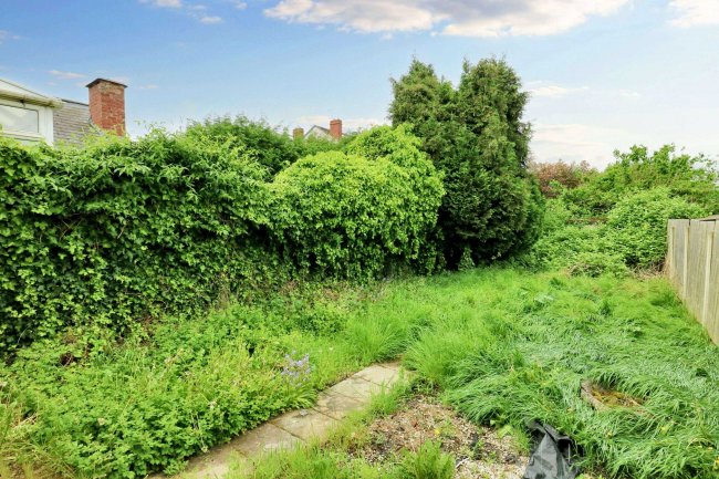 47 Leabrook Road, Wednesbury, WS10 7NW 1