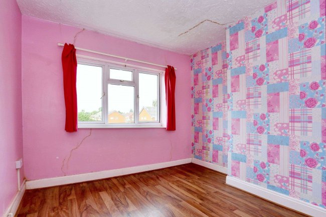 47 Leabrook Road, Wednesbury, WS10 7NW 1