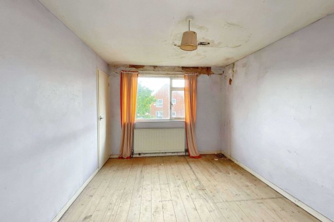 4 Wyndham Road, Bridgwater, TA6 4ND 2