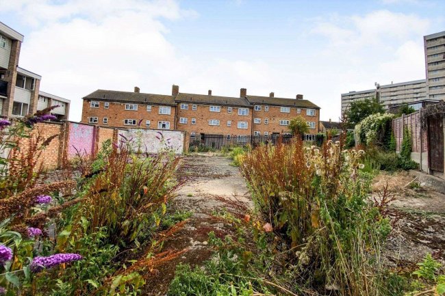 Plot 2, rear of 60 Brigadier Hill, Enfield, EN2 0NJ 10