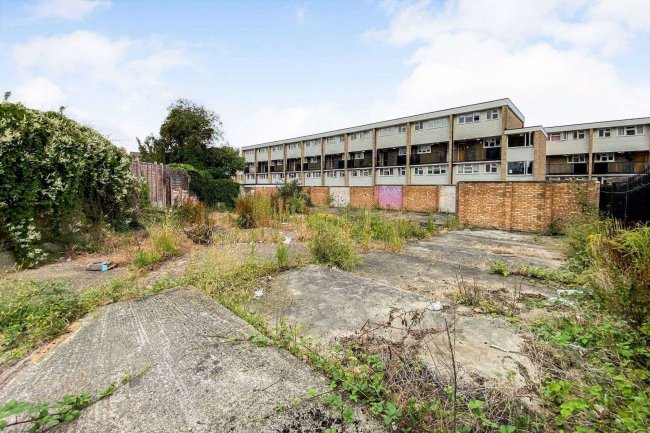 Plot 2, rear of 60 Brigadier Hill, Enfield, EN2 0NJ 10