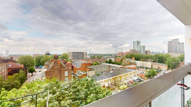 Flat 29 Ballinger Point, Bromley High Street, Bow, London, E3 3EH 1