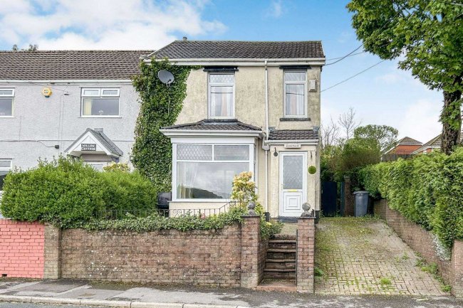 Sunnybank, St. Lukes Road, Dukestown, NP22 4EN 4