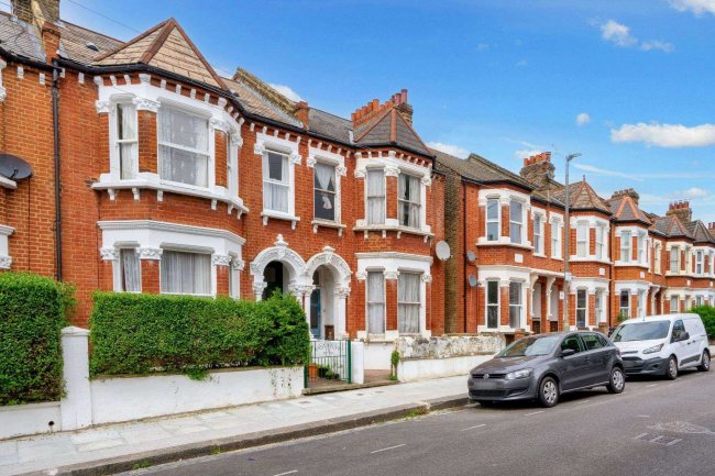 26 Gosberton Road, Balham, London, SW12 8LF 5