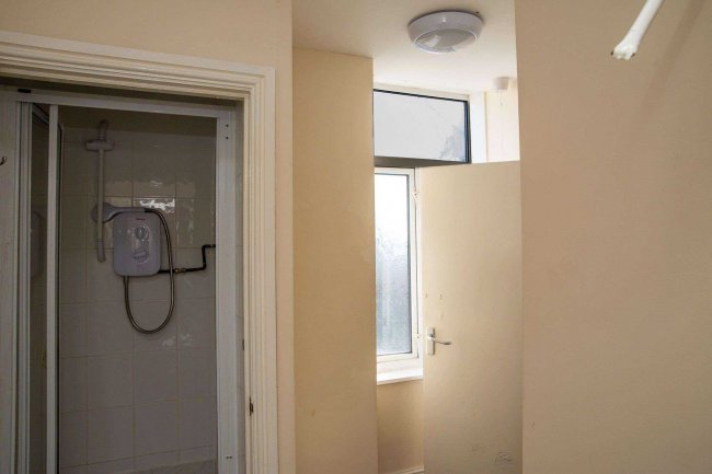 35 Grosvenor Road, Skegness, Lincolnshire PE25 2DB 7