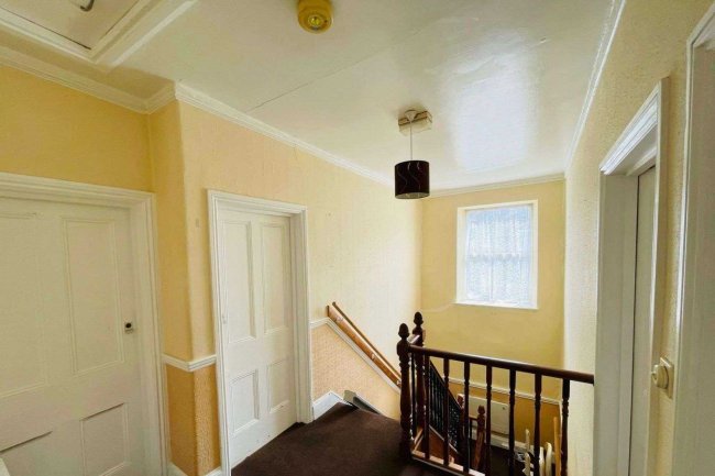 Irene House, 4 Chambercombe Terrace, Ilfracombe, Devon, EX34 9QL 5