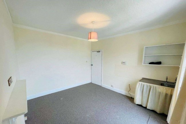 Irene House, 4 Chambercombe Terrace, Ilfracombe, Devon, EX34 9QL 5