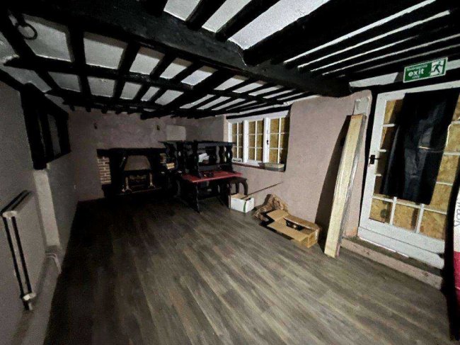 Godstone Hotel, Godstone, Surrey RH9 8DT 1
