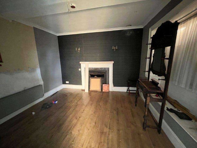 Godstone Hotel, Godstone, Surrey RH9 8DT 1