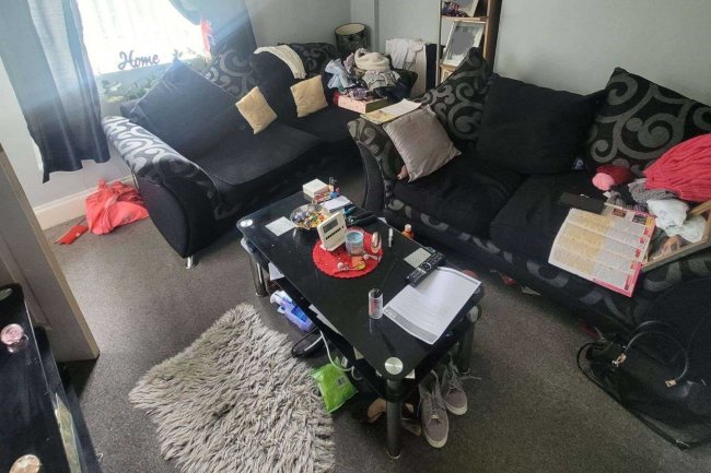 14 Allan Street, Peterlee, County Durham, SR8 3QH 2