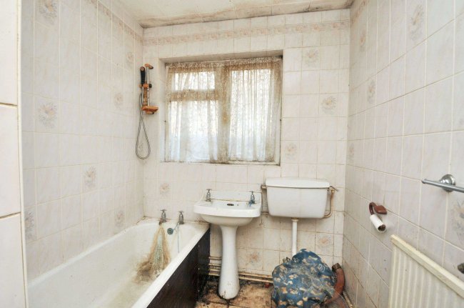 22 Clapgate Drive, Little Clacton, Clacton-On-Sea, CO16 9PP 8