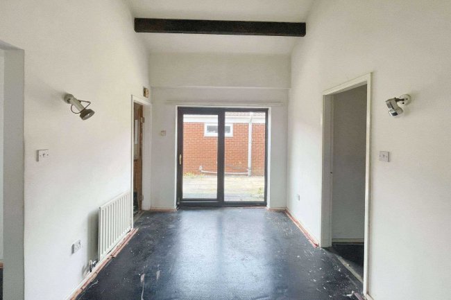 6 Forge Way, Chester, CH4 7NN 9