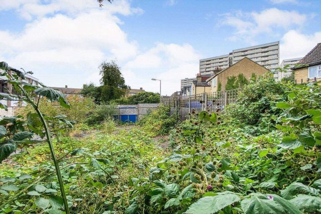 Plot 1, rear of 60 Brigadier Hill, Enfield, EN2 0NJ 9