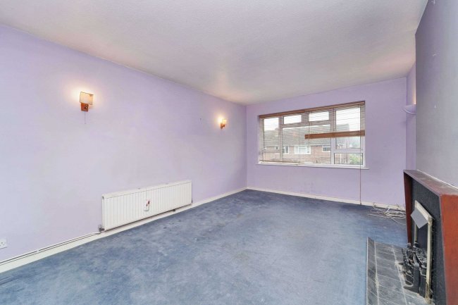 Flat 2, 2 College Road, Epsom, Surrey, KT17 4EY 10