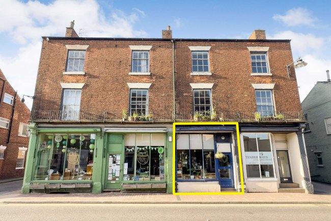 21 Queen Street, Market Rasen, Lincolnshire, LN8 3EN 9