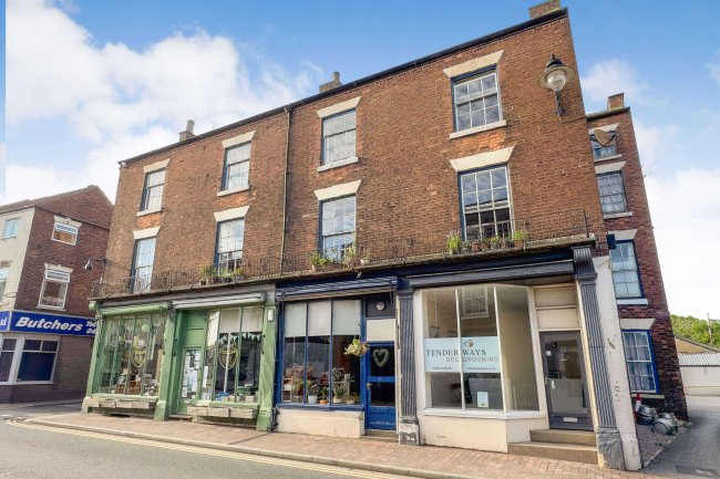 21 Queen Street, Market Rasen, Lincolnshire, LN8 3EN 9