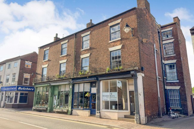23 Queen Street, Market Rasen, Lincolnshire, LN8 3EN 10