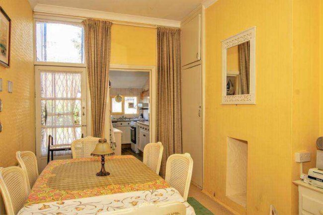 81 Burlington Road, Thornton Heath, Surrey, CR7 8PJ 2