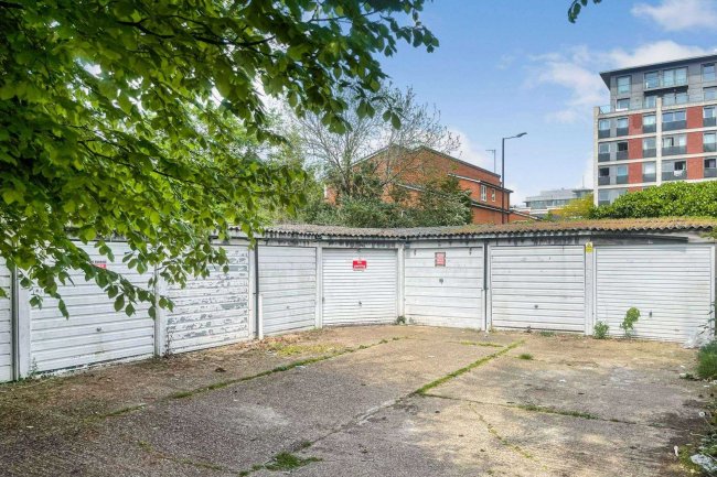 Garages at Beechwood Gardens, Slough, Berkshire SL1 2HP. 10