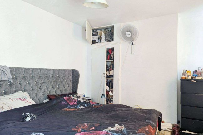 36 Pemdevon Road, Croydon, Surrey, CR0 3QN 3