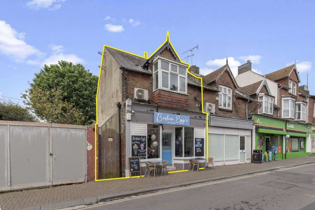 2 Norfolk Rd, Littlehampton, BN17 5PL 6