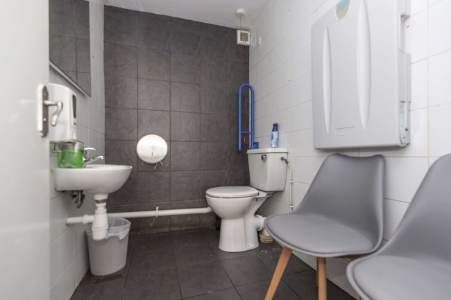 2 Norfolk Rd, Littlehampton, BN17 5PL 6