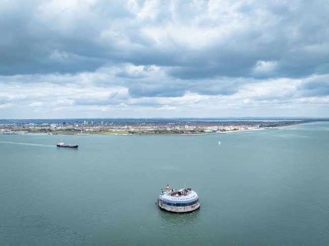 Spitbank Fort, Solent, Hampshire, PO5 3PA 1