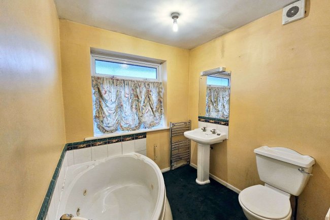 4 The Orchard, Townfield Lane, Barnton, Northwich, CW8 4LT 5